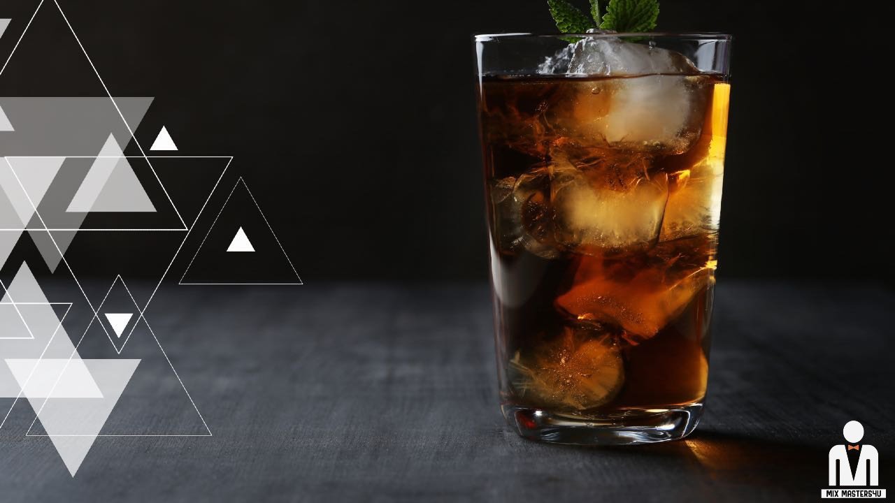 Cuba Libre cocktail